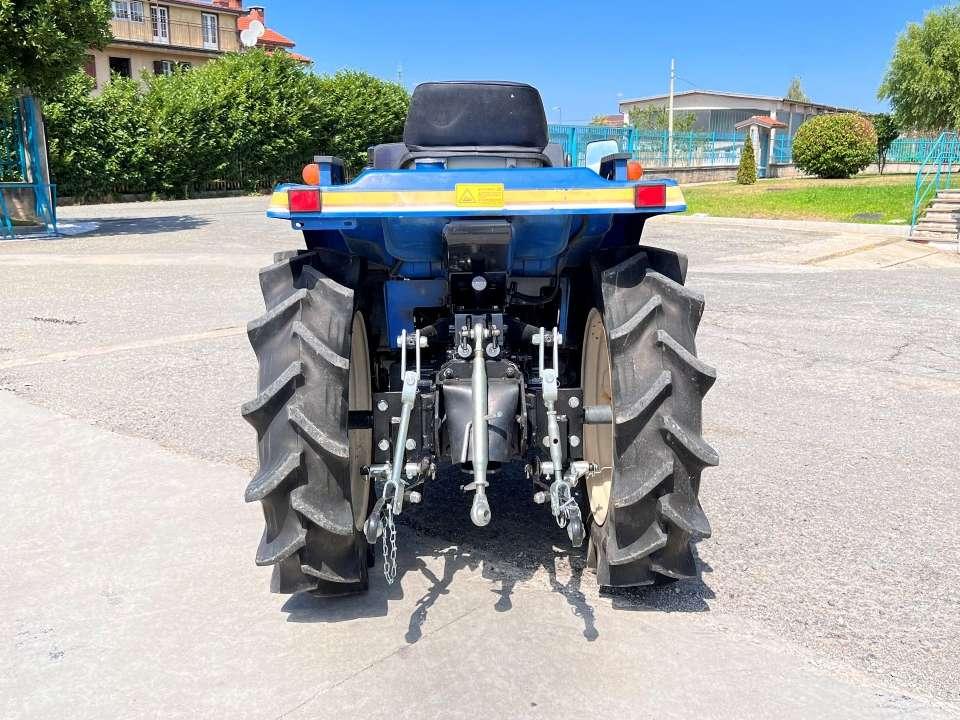 Iseki TU170F 4x4 Photo 11