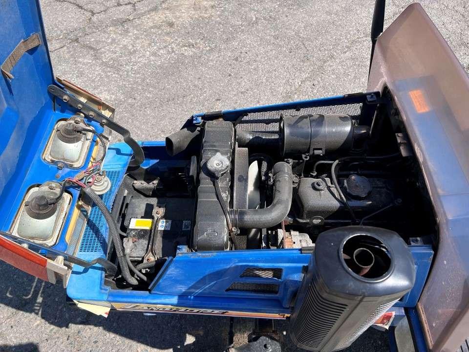 Iseki TU170F 4x4 Photo 9
