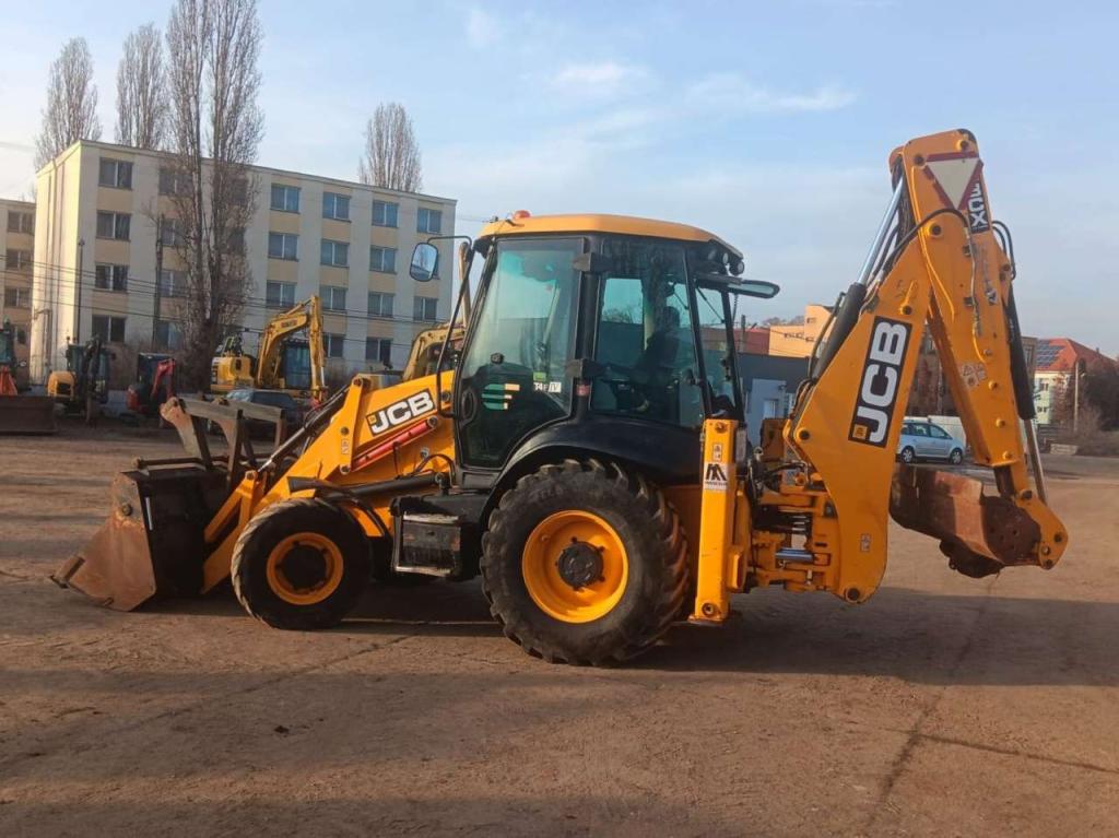 JCB 3CX Photo 3