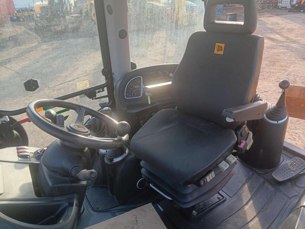 JCB 3CX Photo 5