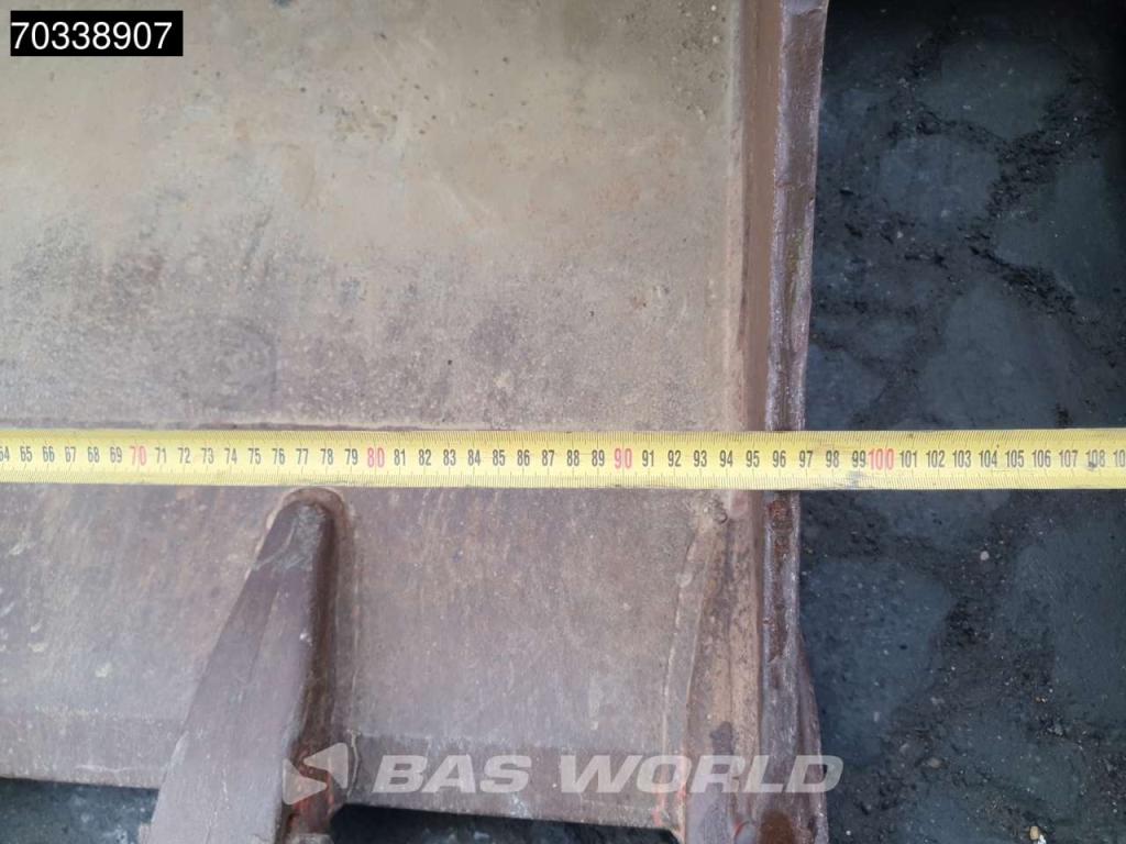 Yanmar SV100 A/C - 3 Buckets Photo 17