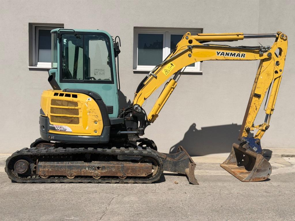 Yanmar VIO50 Photo 1