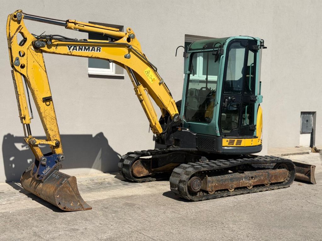 Yanmar VIO50 Photo 5
