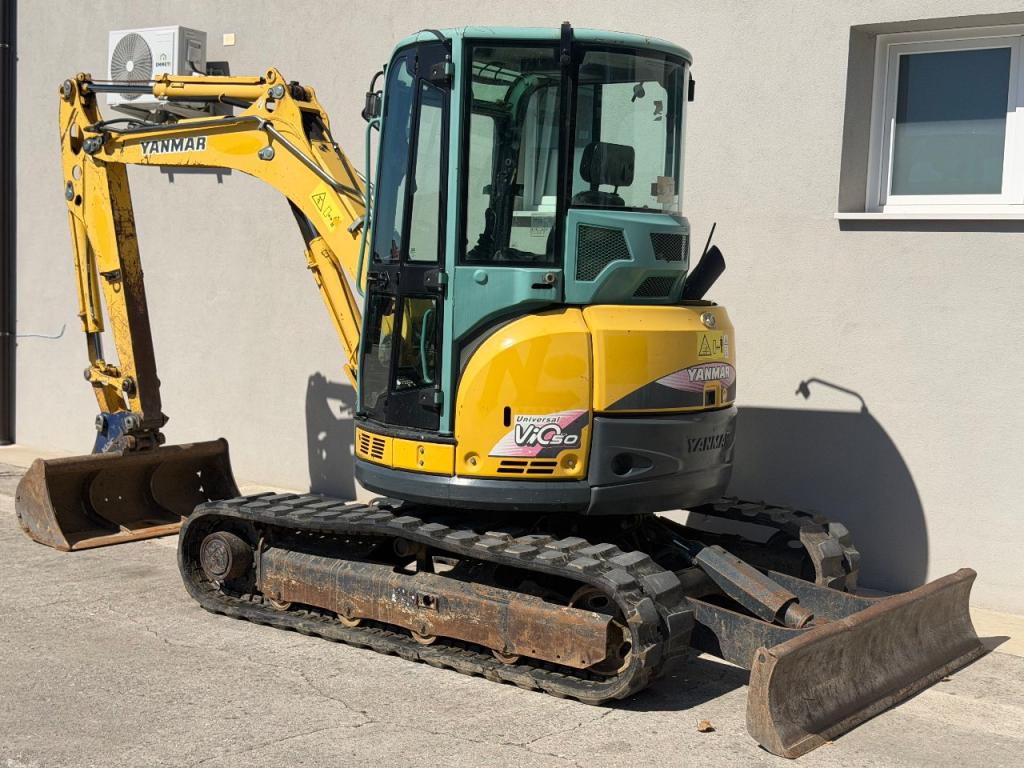 Yanmar VIO50 Photo 6