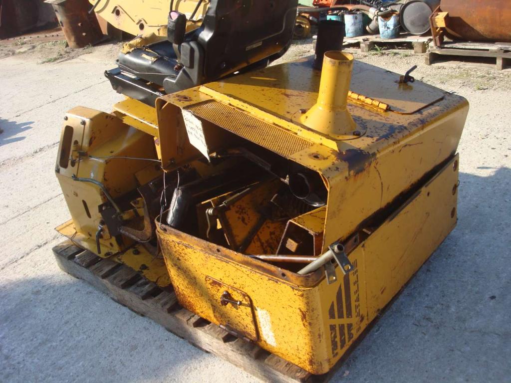 Hood and body panel for Fiat Allis FL5B Photo 6