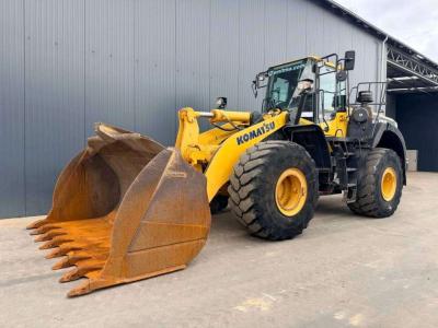 Komatsu WA470-8 sold by Smitma B.V.