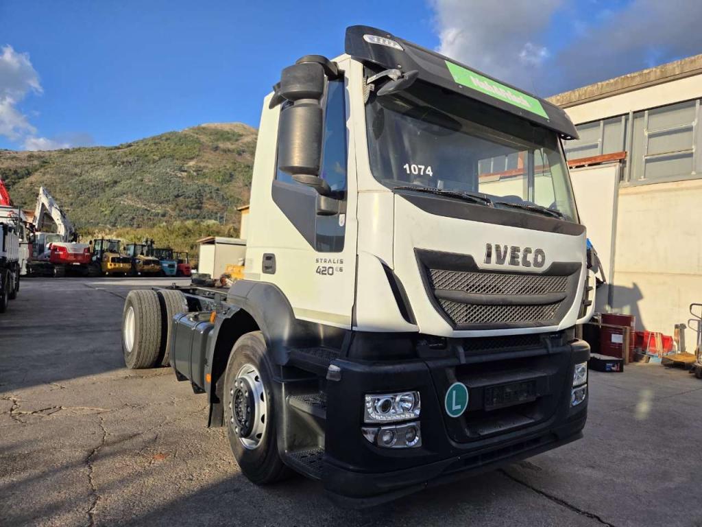 Iveco STRALIS AD190S42 Photo 25