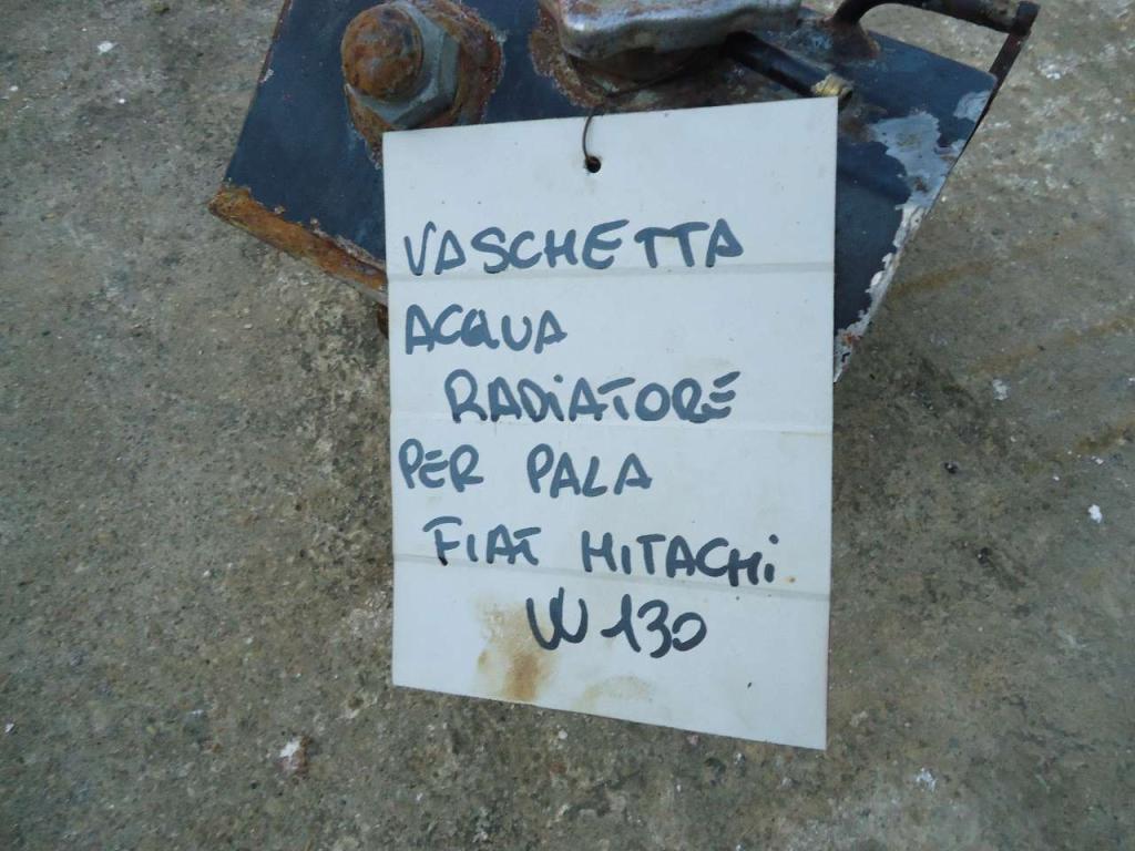 Water tank for Fiat Hitachi W130 Photo 3