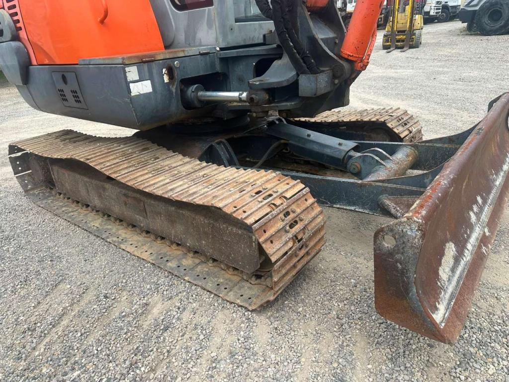 Hitachi Zaxis 50 Photo 4