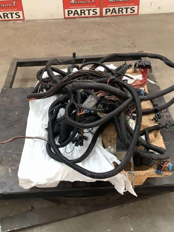 Wiring for Bobcat 753 Photo 2