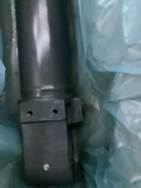 Bucket return cylinder for Case WX168 Photo 2