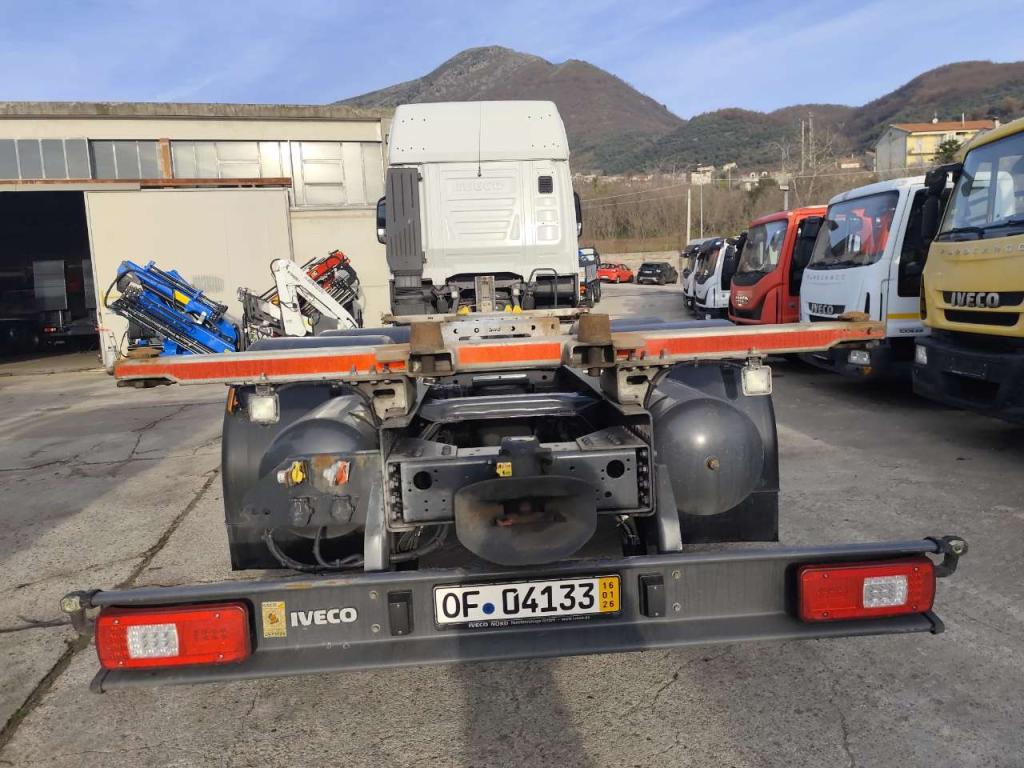 Iveco S-WAY 510 AS Photo 12
