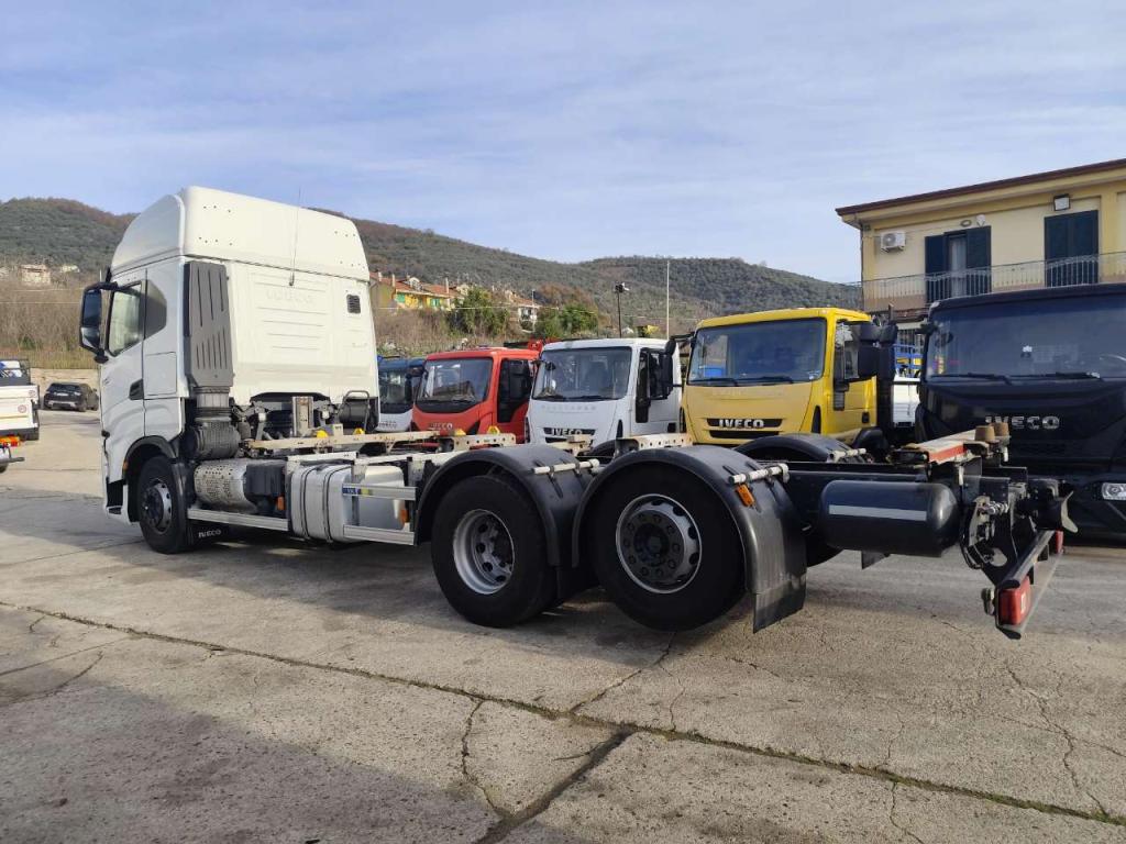 Iveco S-WAY 510 AS Photo 7