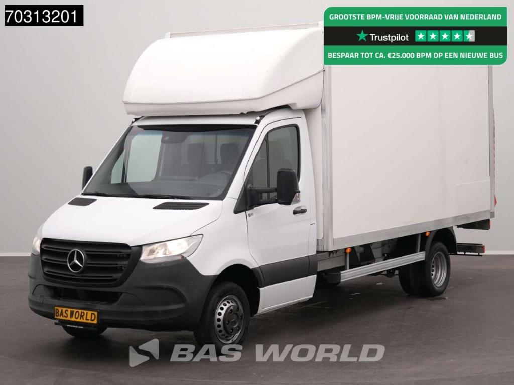 Mercedes-Benz Sprinter 514 CDI Automaat Laadklep Zijdeur Dubbellucht Bakwagen Airco Cruise Camera MBUX CarPlay D' Photo 1