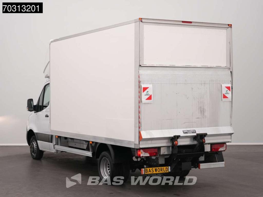 Mercedes-Benz Sprinter 514 CDI Automaat Laadklep Zijdeur Dubbellucht Bakwagen Airco Cruise Camera MBUX CarPlay D' Photo 2