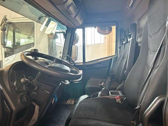 Iveco ML 120EL22 Photo 6