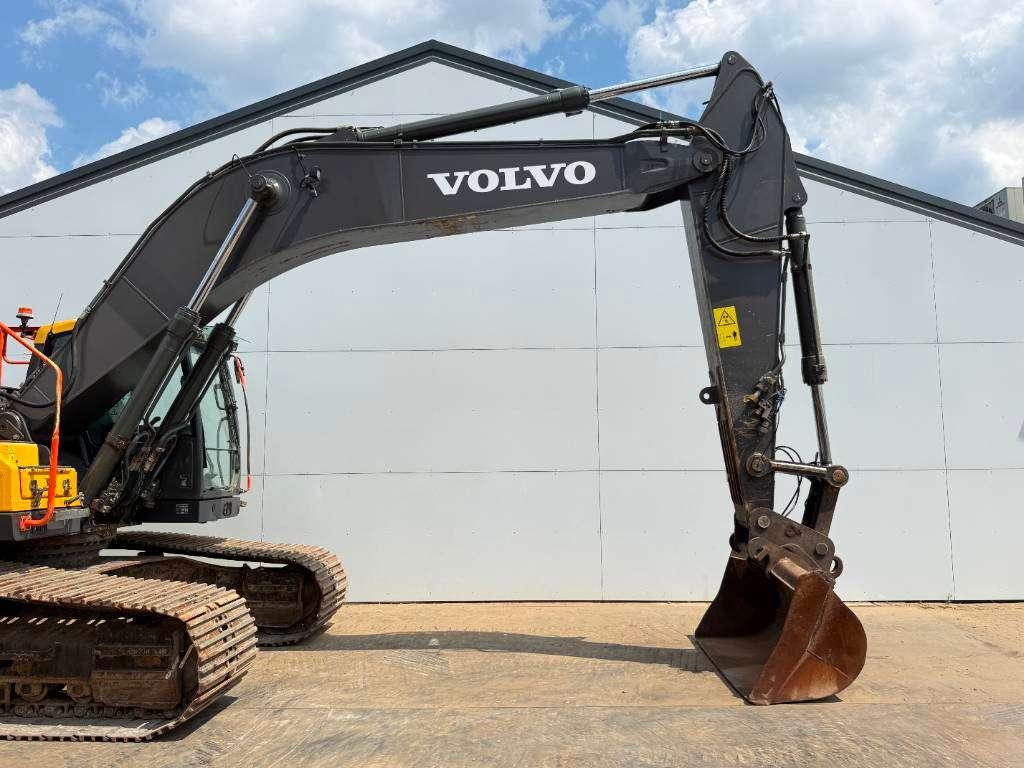 Volvo EC300EL - Hammer Lines / Automatic Greasing Photo 16
