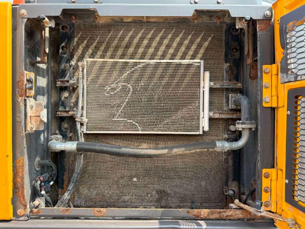Volvo EC300EL - Hammer Lines / Automatic Greasing Photo 27
