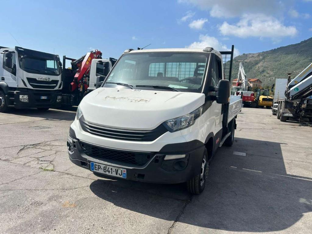 Iveco DAILY 35-120 Photo 22