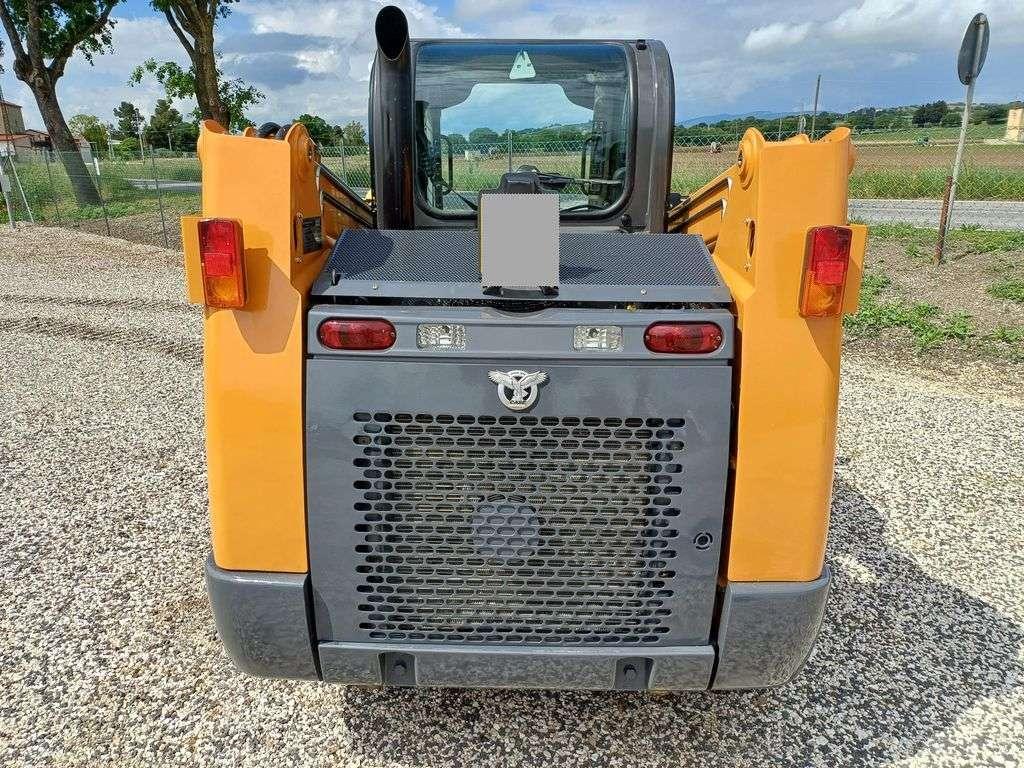 Case TR270 Photo 4