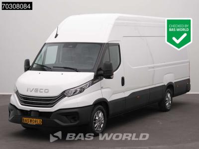 Iveco Daily 35S21 3.0L Automaat L3H3 210PK ACC LED Airco Camera Parkeersensoren CarPlay Stoelverwarming L sold by BAS World B.V.