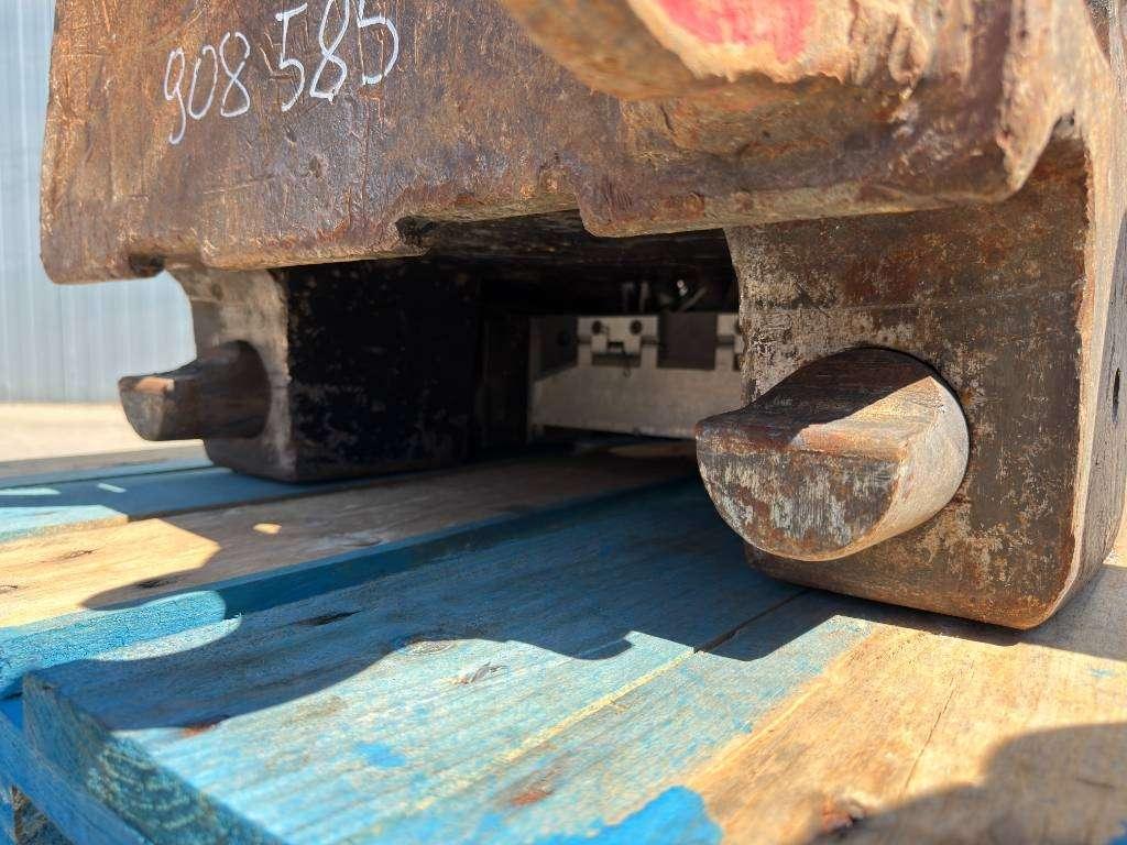 OilQuick OQ80 - 325D / 329D / 329E / 330F Photo 13