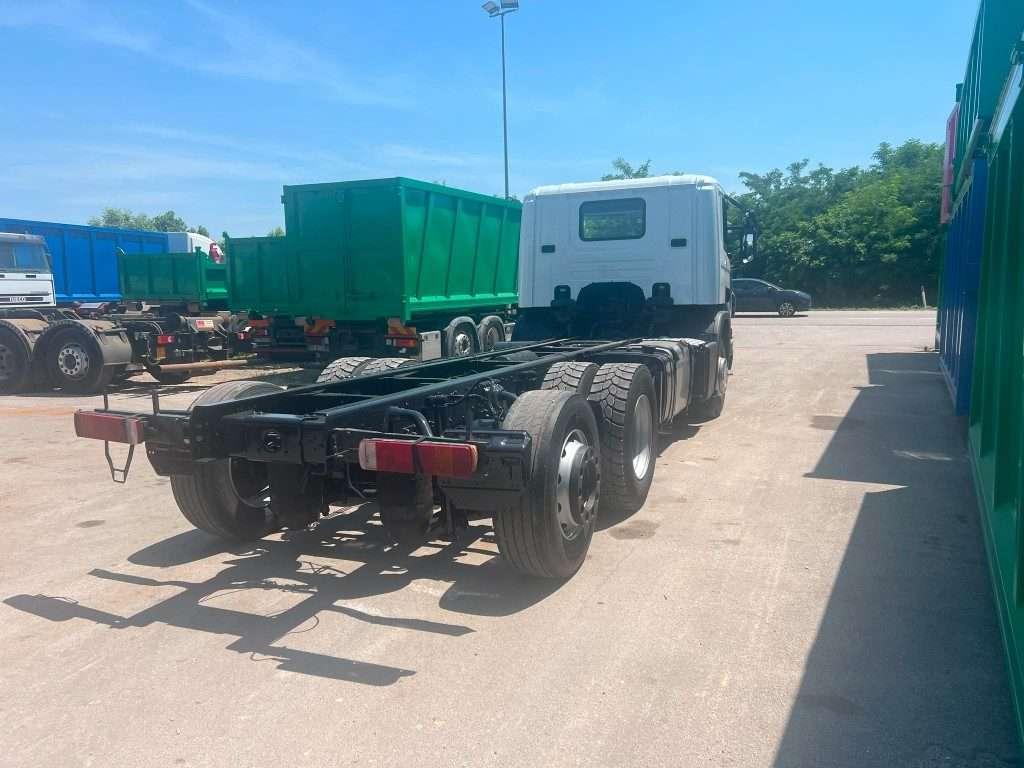 Scania P380 A TELAIO Photo 5