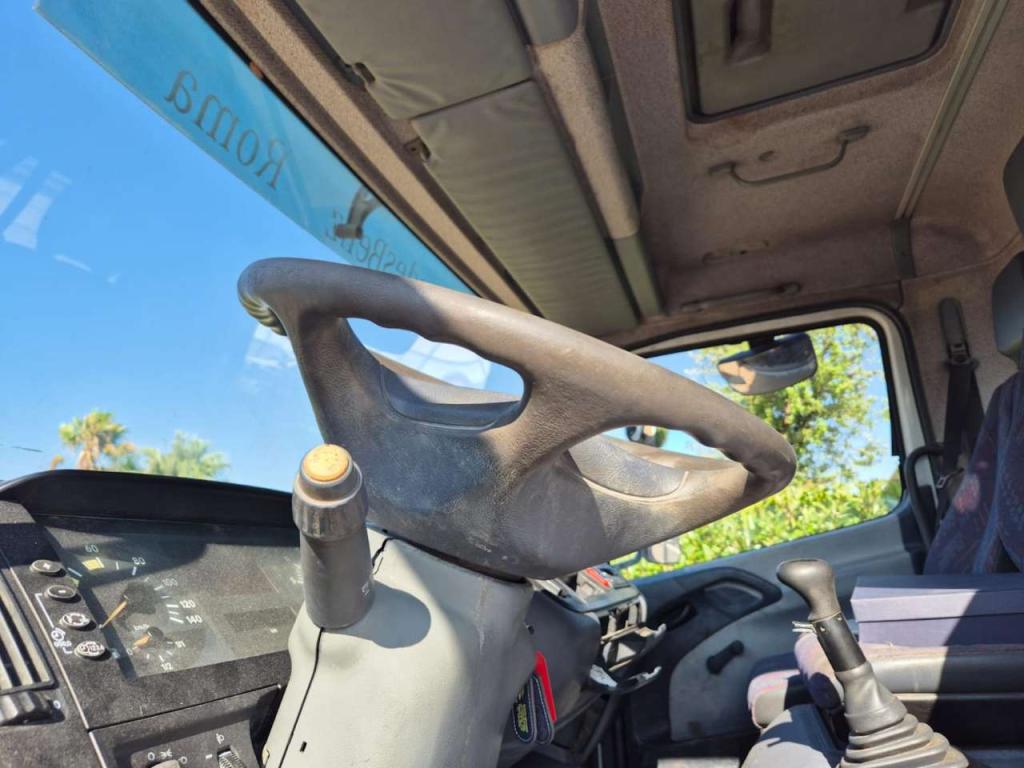 Mercedes-Benz ATEGO-1828 Photo 10