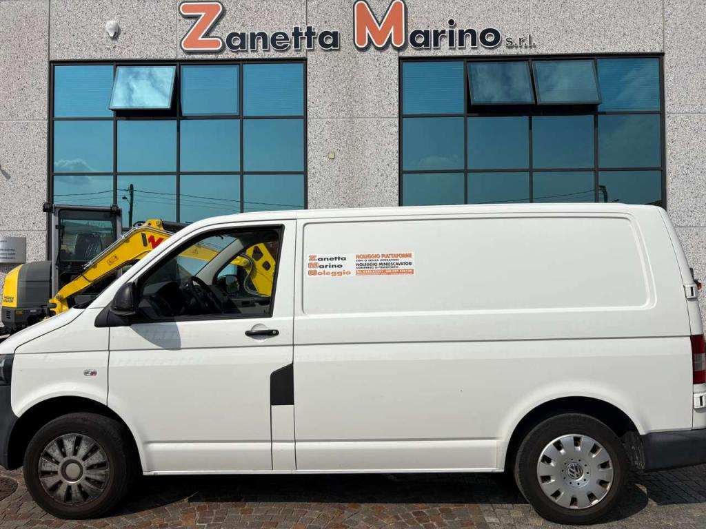 Volkswagen Transporter Photo 1