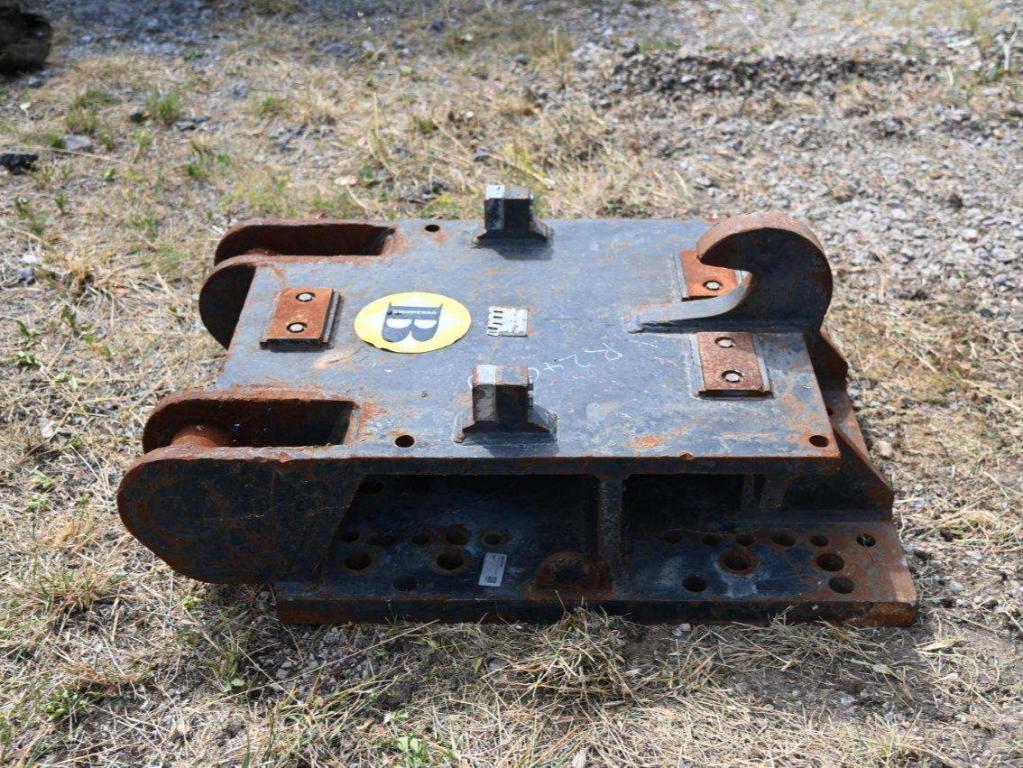 S3 for 35-43 ton excavators Quick hitch Photo 3