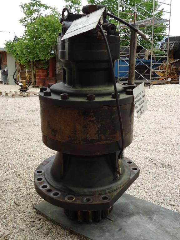Swing drive for New Holland E385B Photo 1