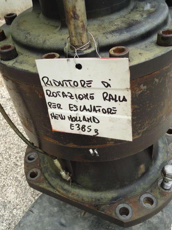 Swing drive for New Holland E385B Photo 2