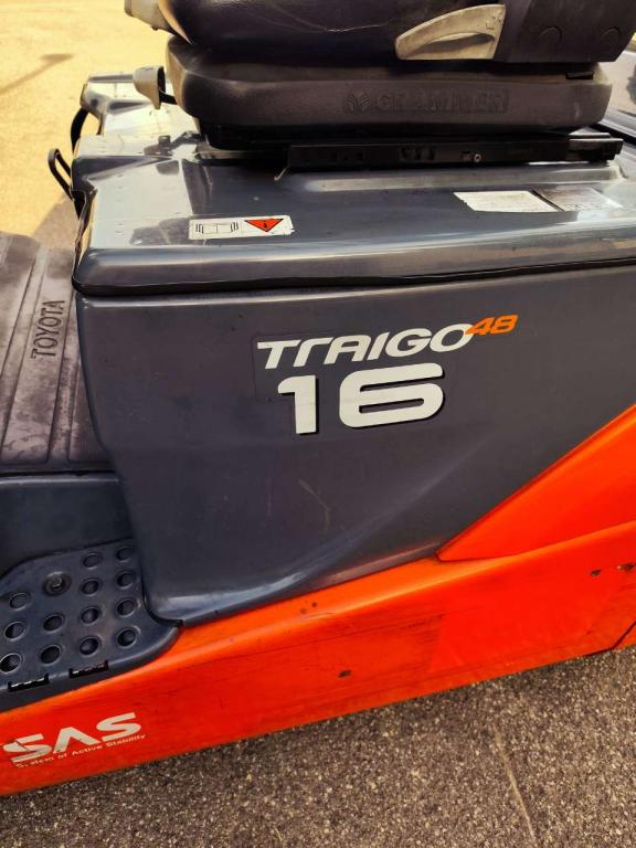 Toyota TRAIGO 16 Photo 9