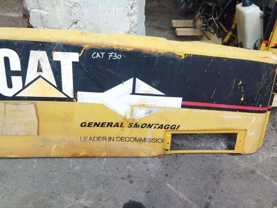 Hood and body panel for Caterpillar 730 B Photo 1