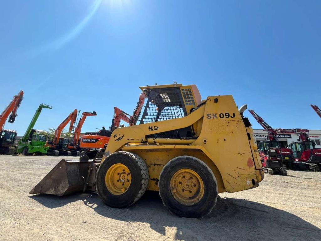 Komatsu SK 09 J Photo 7