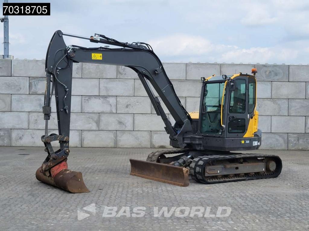 Volvo ECR88 D A/C - 2 Buckets Photo 2