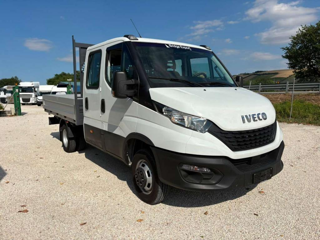 Iveco DAILY 35C16 doppia cabina 7 posti EURO 6 Photo 8