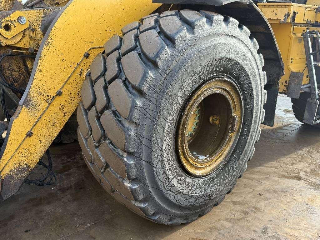 Caterpillar 966K - 3rd Function / Weight System Photo 27