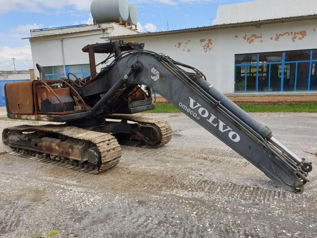 Volvo EC160 Photo 6
