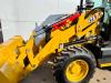 Caterpillar 424 4WD - Hammer Lines / Airco Photo 14 thumbnail