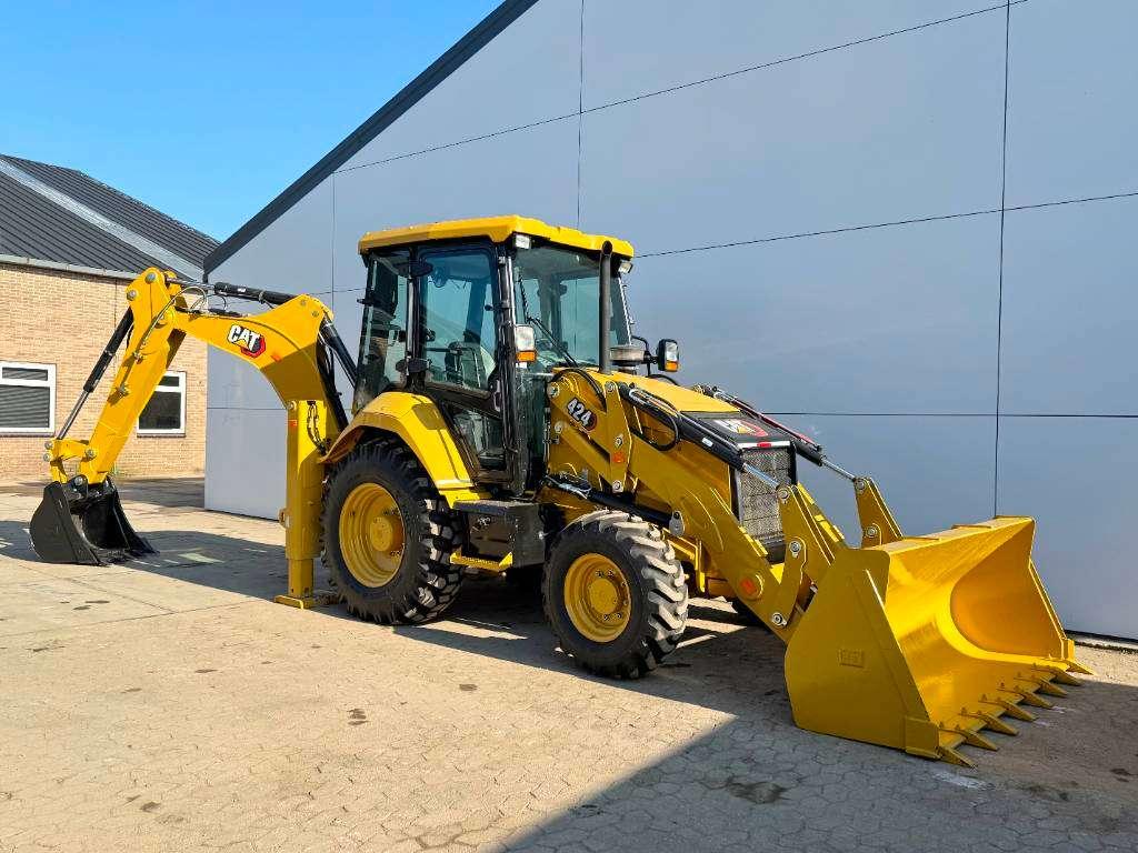 Caterpillar 424 4WD - Hammer Lines / Airco Photo 4