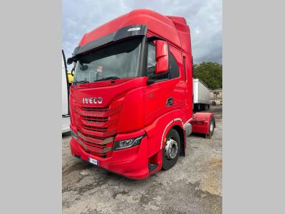 Iveco S-WAY480 Photo 1