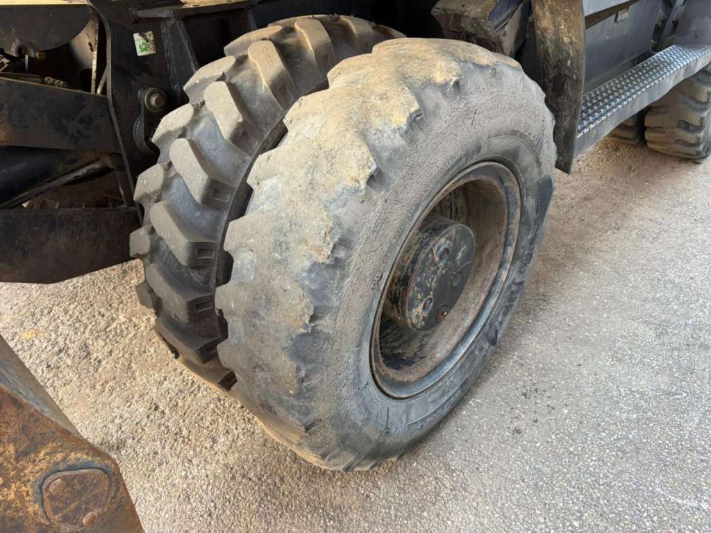 Caterpillar M316D Photo 13
