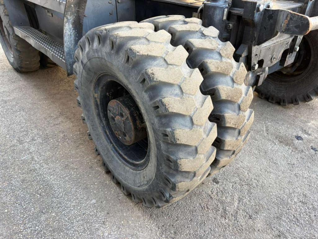 Caterpillar M316D Photo 14