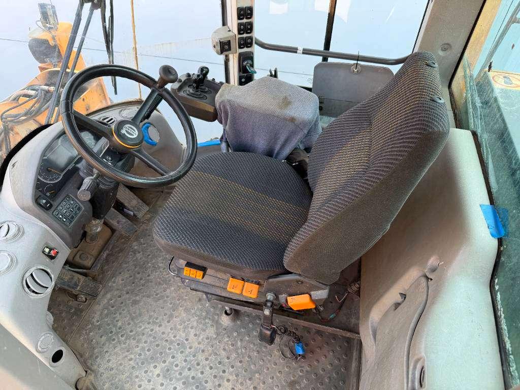 Volvo L150H - Automatic Greasing / Camera Photo 8