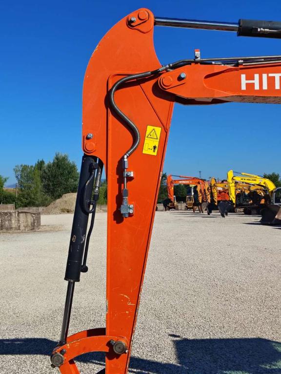 Hitachi ZX 48U-6 CLR Photo 15