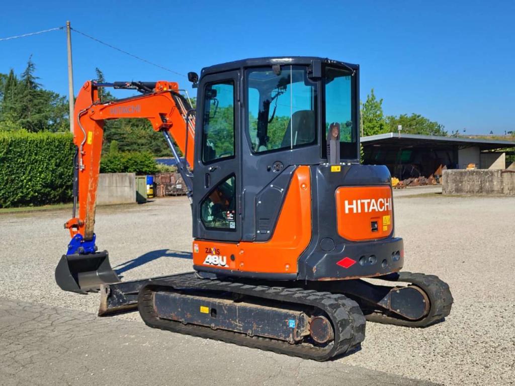 Hitachi ZX 48U-6 CLR Photo 3