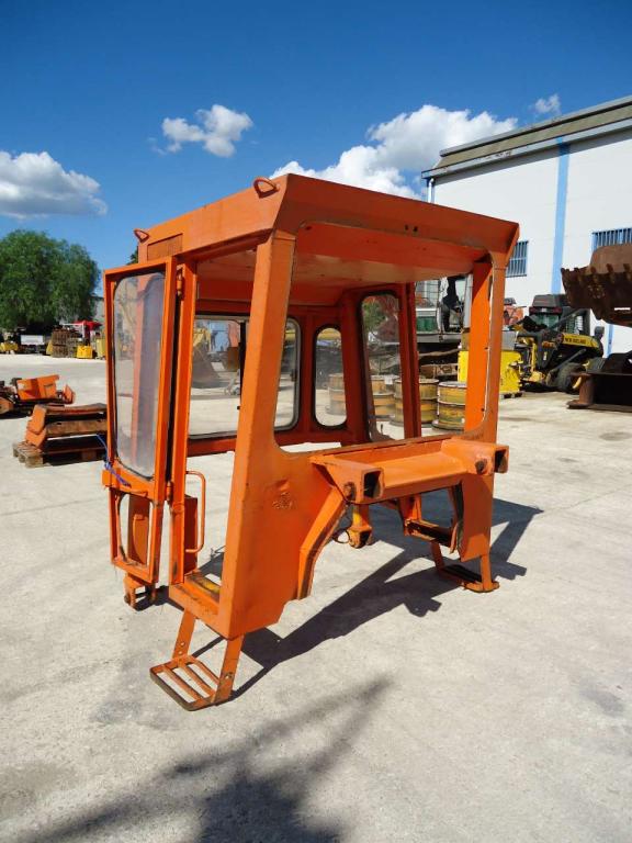 Cab for Fiat Allis FL14C Photo 1