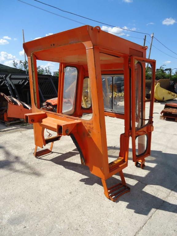 Cab for Fiat Allis FL14C Photo 2