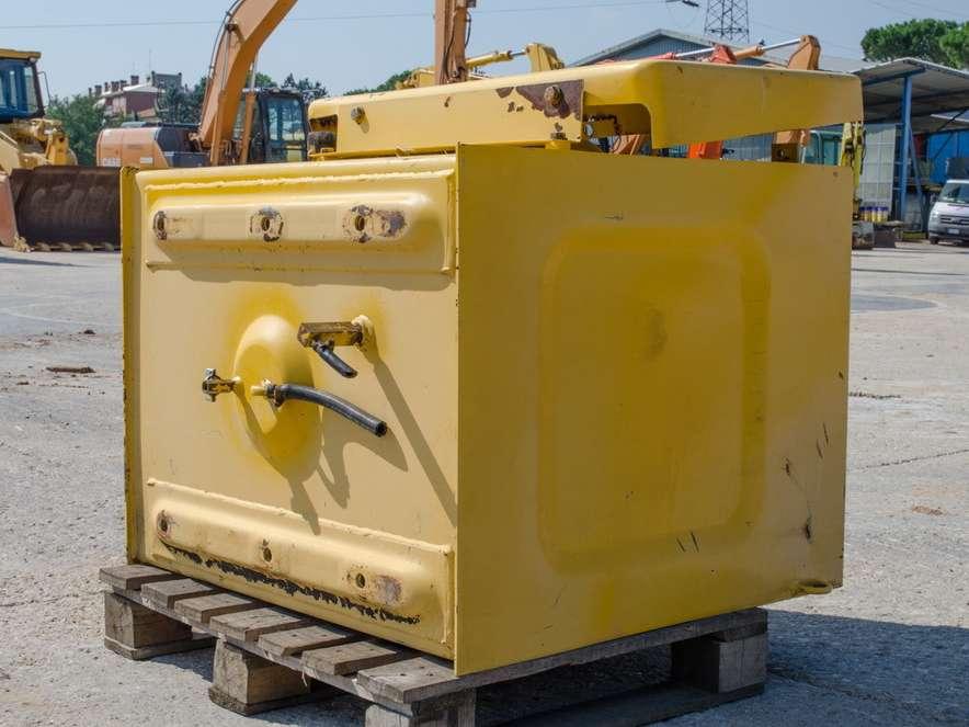 Komatsu PC240LC-6 Photo 1